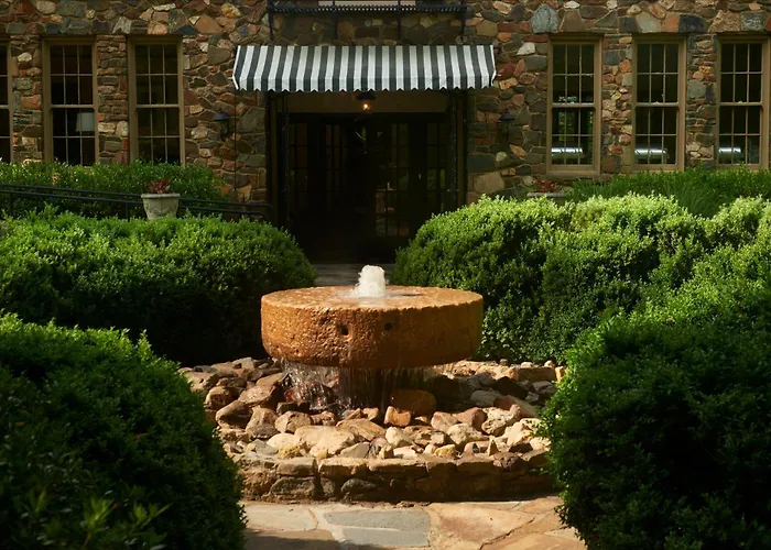 Emory Conference Center Hotel