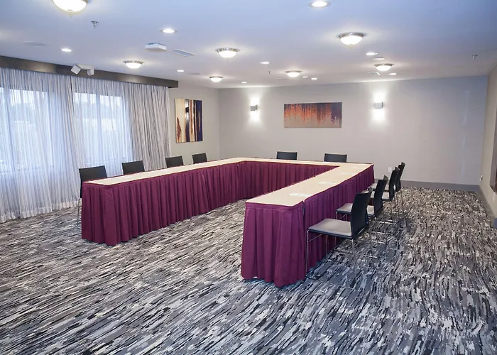 Doubletree By Hilton Hotel Atlanta-Alpharetta